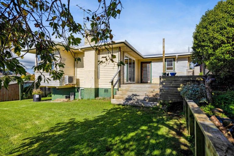Photo of property in 5e Pembroke Street, Westown, New Plymouth, 4310