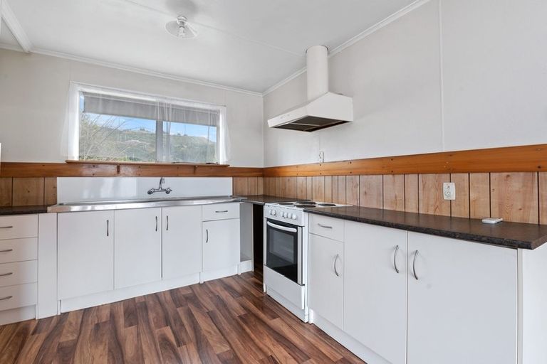 Photo of property in 33b Kawaha Point Road, Fairy Springs, Rotorua, 3015