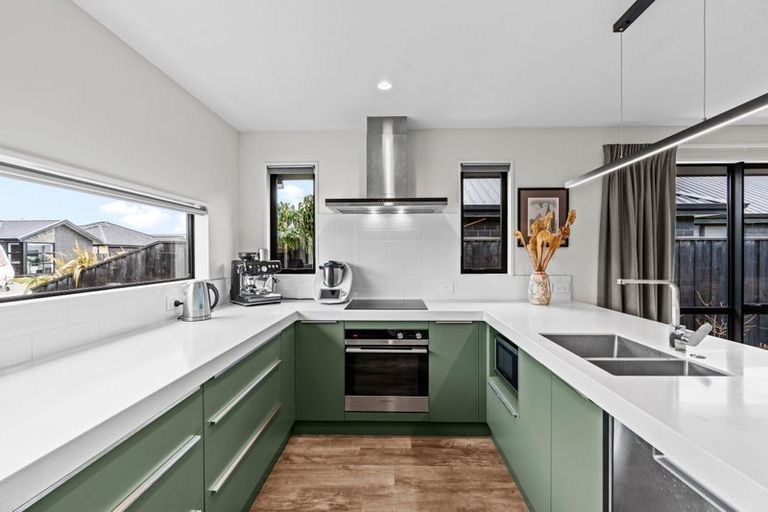 Photo of property in 11 Kotua Street, Woodend, 7610