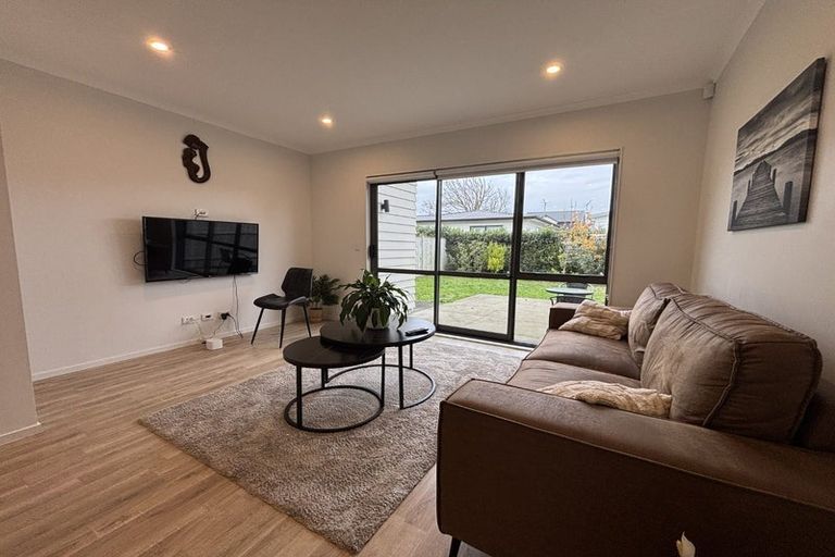 Photo of property in 60 Te Napi Drive, Takanini, 2112