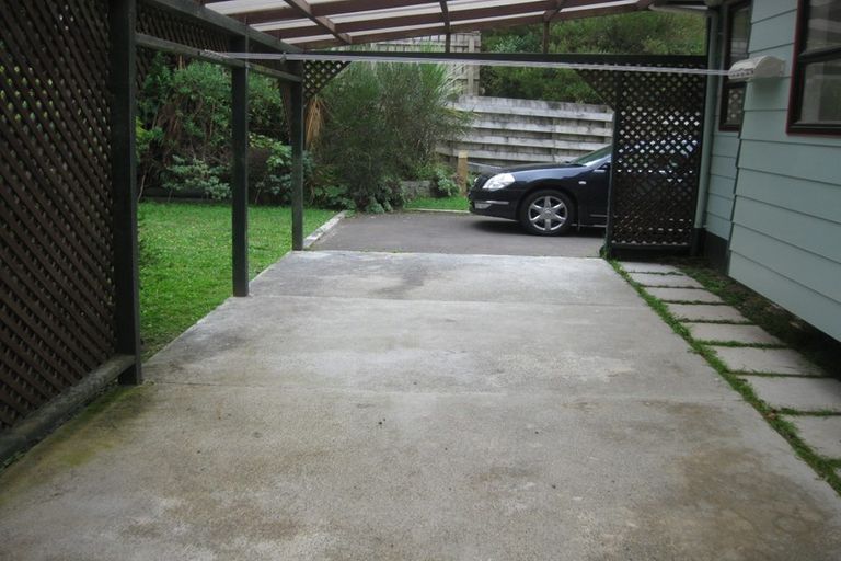 Photo of property in 113 Percy Dyett Drive, Karori, Wellington, 6012