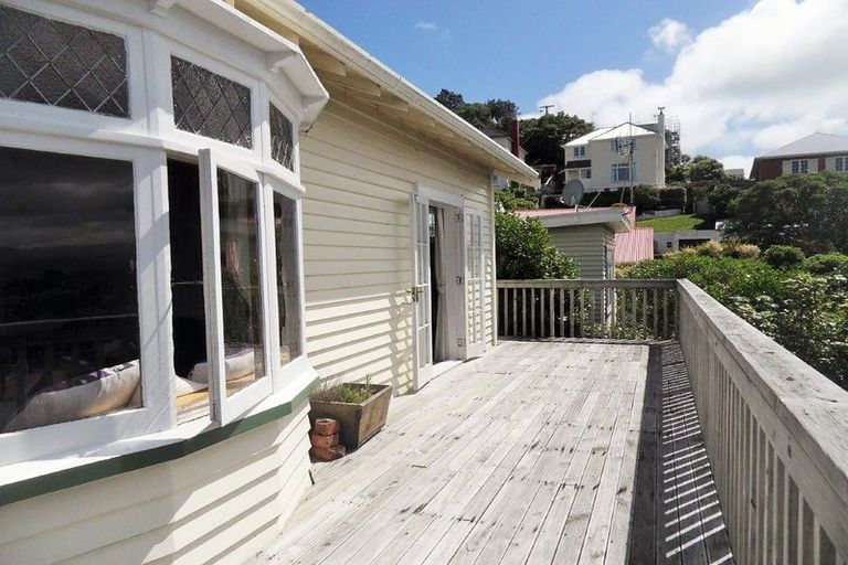 Photo of property in 5 Rakau Road, Hataitai, Wellington, 6021
