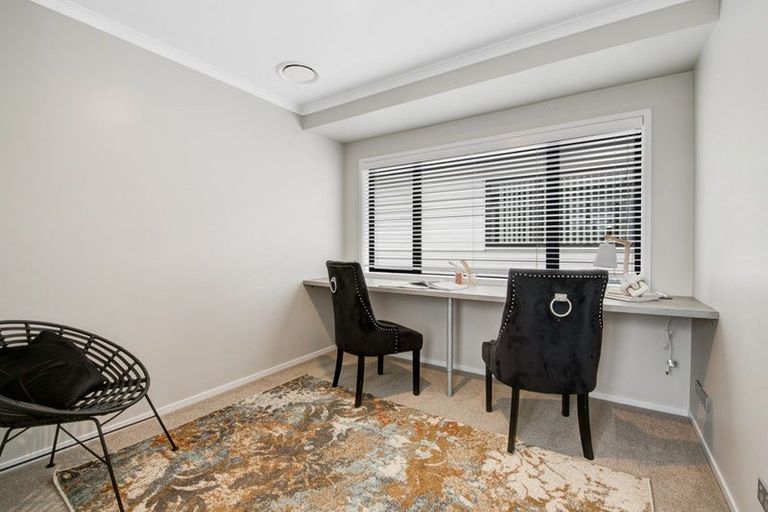 Photo of property in 9 Barque Rise, Long Bay, Auckland, 0630