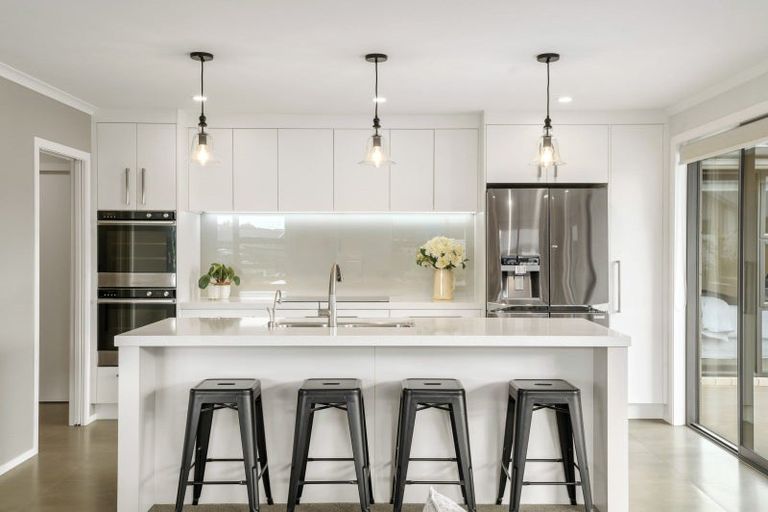 Photo of property in 23 Mike Smith Drive, Cambridge, 3434