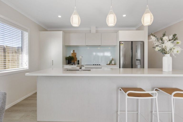 Photo of property in 18 Roka Street, Bell Block, New Plymouth, 4312