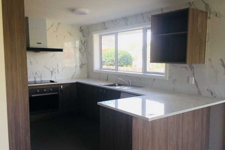 Photo of property in 22 Carruthers Street, Ilam, Christchurch, 8041