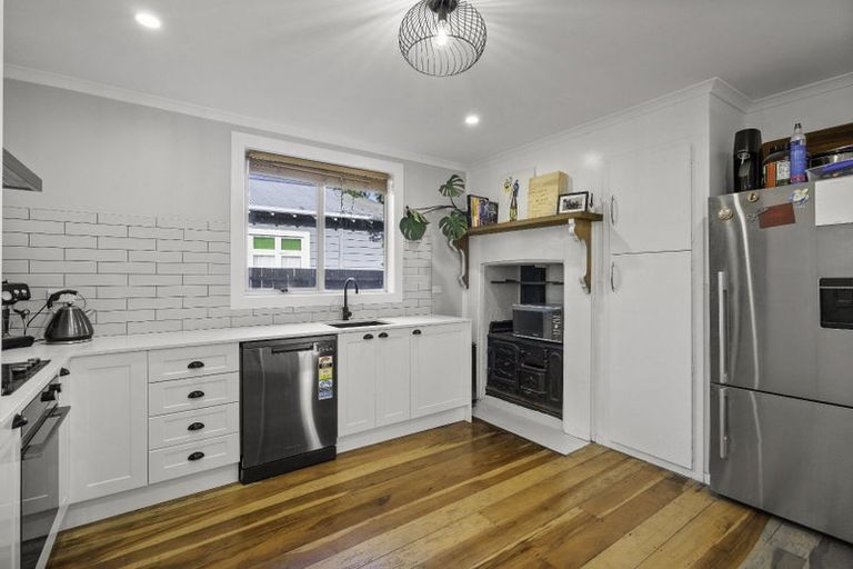 Photo of property in 76 Cook Street, Hamilton East, Hamilton, 3216