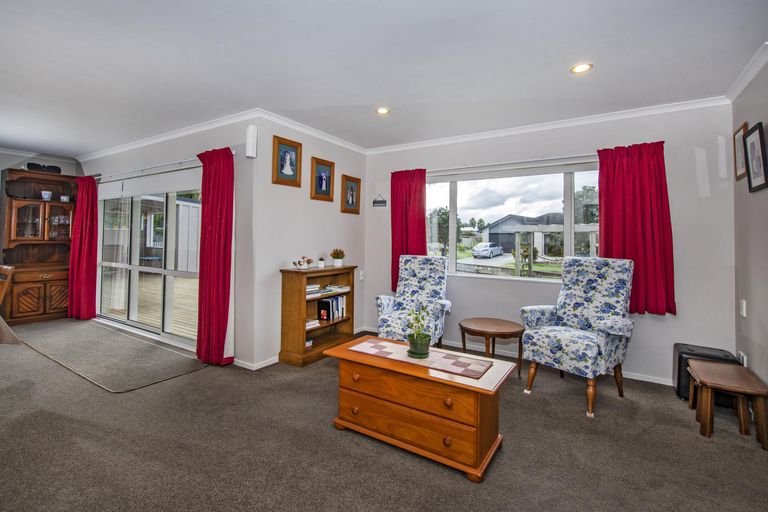 Photo of property in 8 Waitaha Place, Ruakaka, 0116