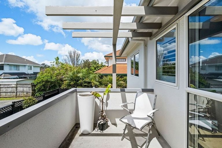 Photo of property in 2/39 Simmental Crescent, Somerville, Auckland, 2014