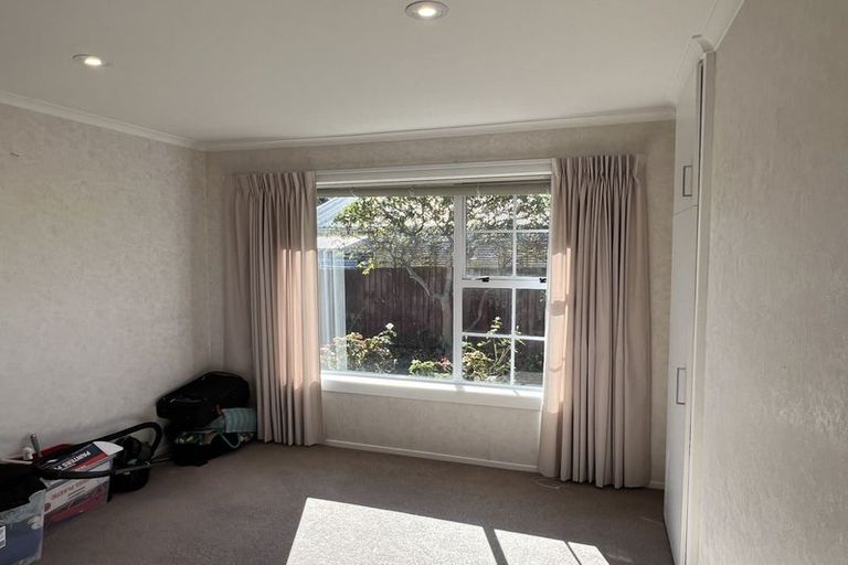 Photo of property in 19 Leacroft Street, Bishopdale, Christchurch, 8053