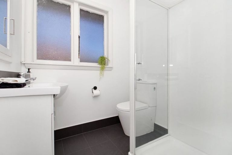 Photo of property in 11 Craven Street, Sockburn, Christchurch, 8042