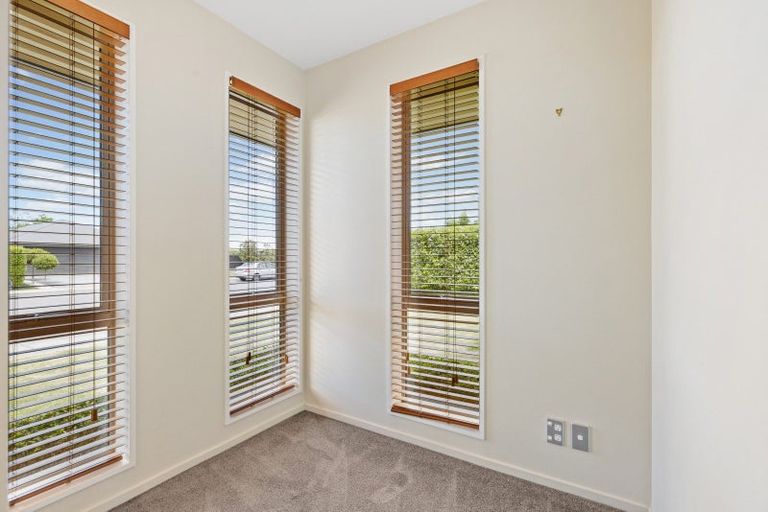 Photo of property in 54 Acacia Avenue, Rangiora, 7400