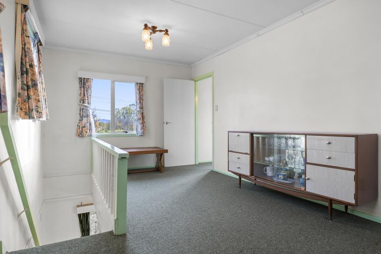 Photo of property in 44 Mackenzie Drive, Twizel, 7901