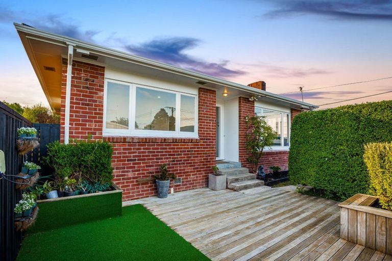 Photo of property in 2/32 Kereru Street, Henderson, Auckland, 0612