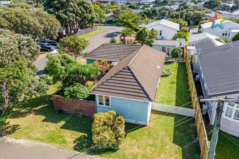 Photo of property in 27 Hume Street, Alicetown, Lower Hutt, 5010