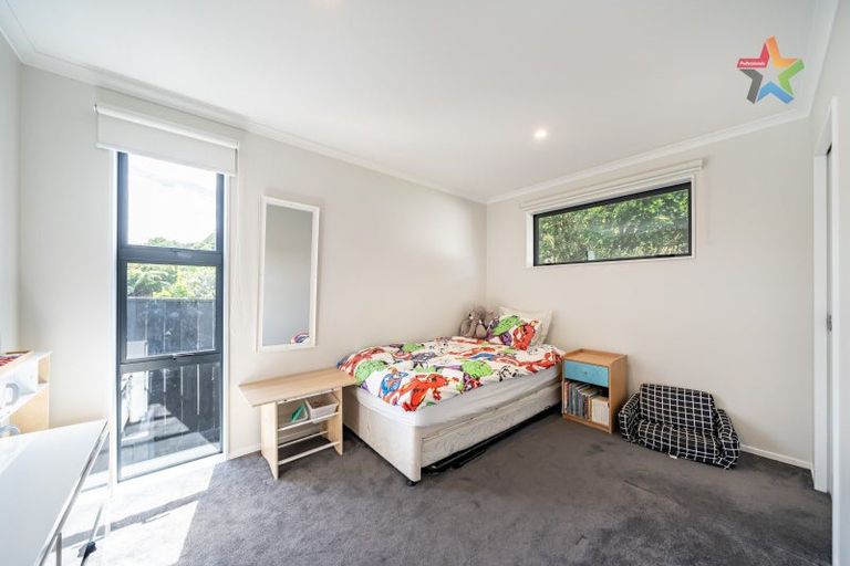 Photo of property in 394a Cambridge Terrace, Naenae, Lower Hutt, 5011