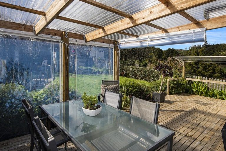 Photo of property in 94a Valley Road, Hikurangi, 0114