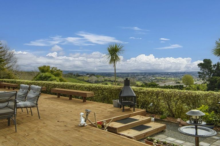 Photo of property in 32 Roger Guy Place, Welcome Bay, Tauranga, 3175