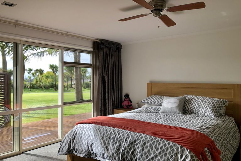 Photo of property in 16 Kotare Heights, Kerikeri, 0230