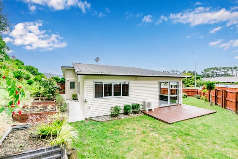 Photo of property in 15 Kennedy Place, Waikanae Beach, Waikanae, 5036