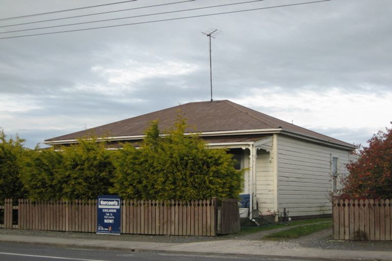 Photo of property in 56 James Street, Balclutha, 9230