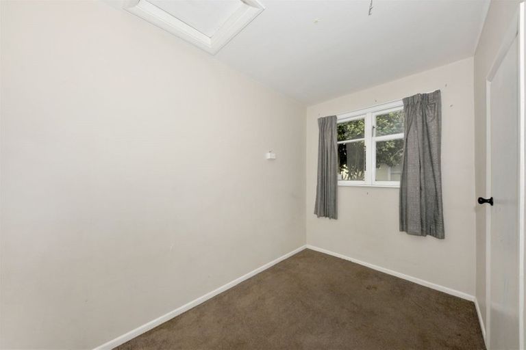 Photo of property in 147 Langdons Road, Northcote, Christchurch, 8052