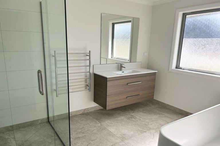 Photo of property in 92 Blairlogie Close, Otatara, Invercargill, 9879