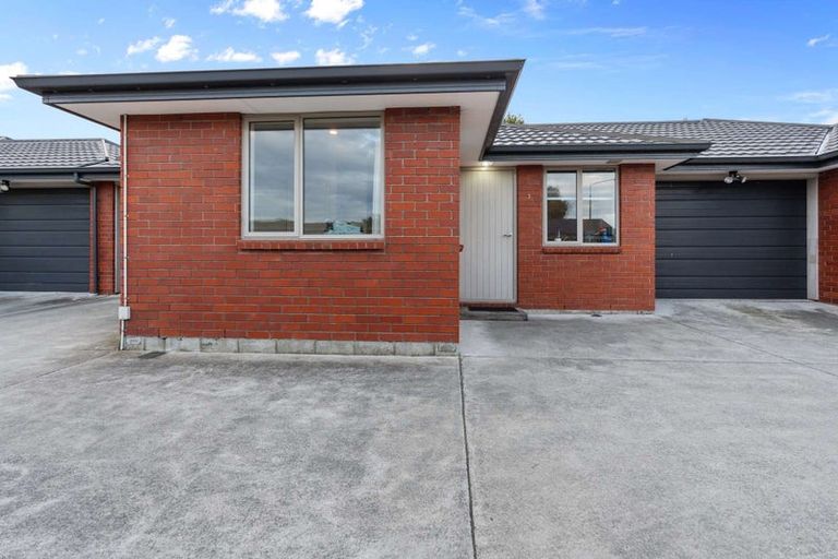 Photo of property in 3/690 Ferry Road, Woolston, Christchurch, 8023