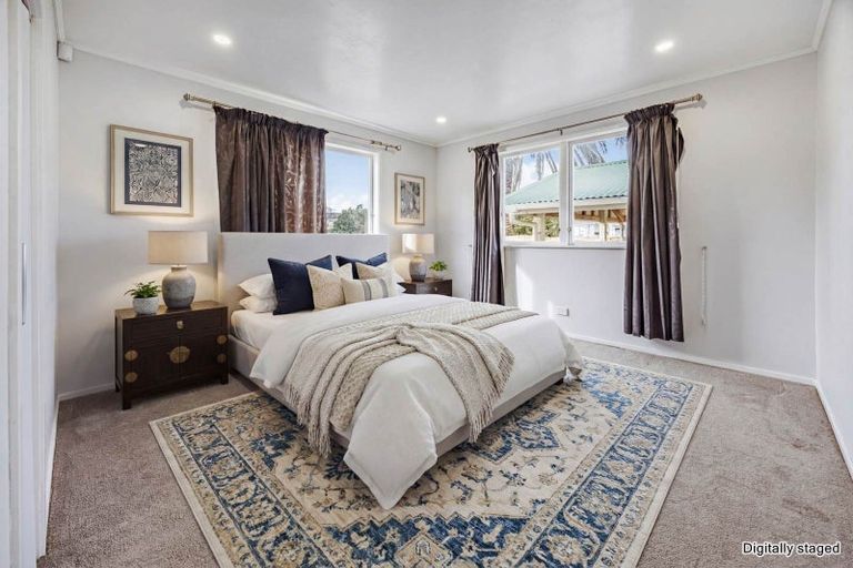 Photo of property in 21 President Avenue, Papakura, 2110