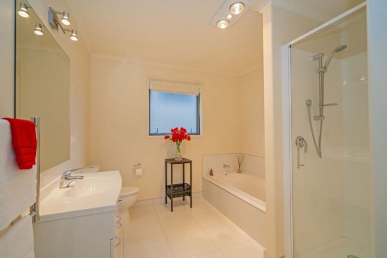 Photo of property in 158 Centennial Drive, Whitianga, 3510