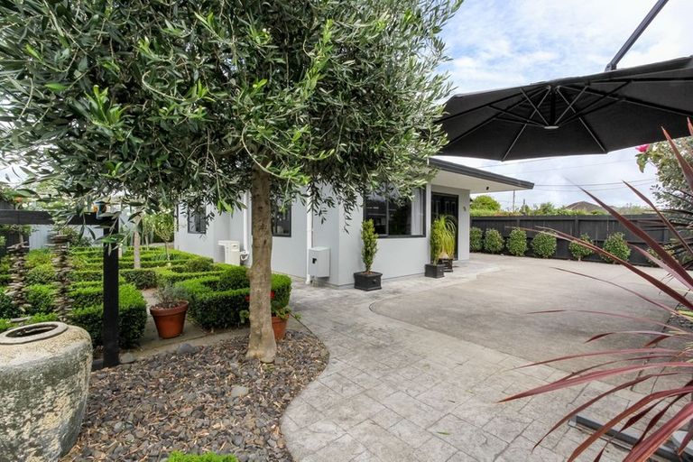 Photo of property in 5a Clovelly Street, Brooklands, New Plymouth, 4310
