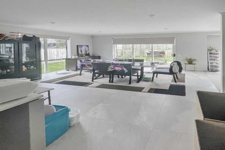 Photo of property in 80 Mackay Drive, Greenhithe, Auckland, 0632