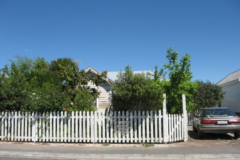 Photo of property in 16 Berry Street, Gisborne, 4010