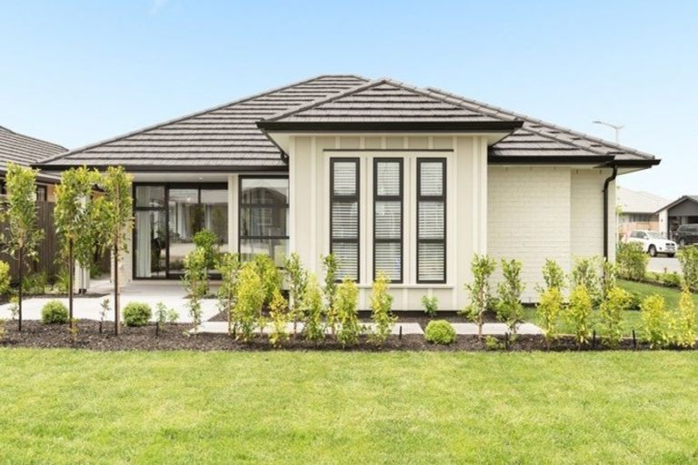 Photo of property in 73 The Boulevard, Papamoa Beach, Papamoa, 3118