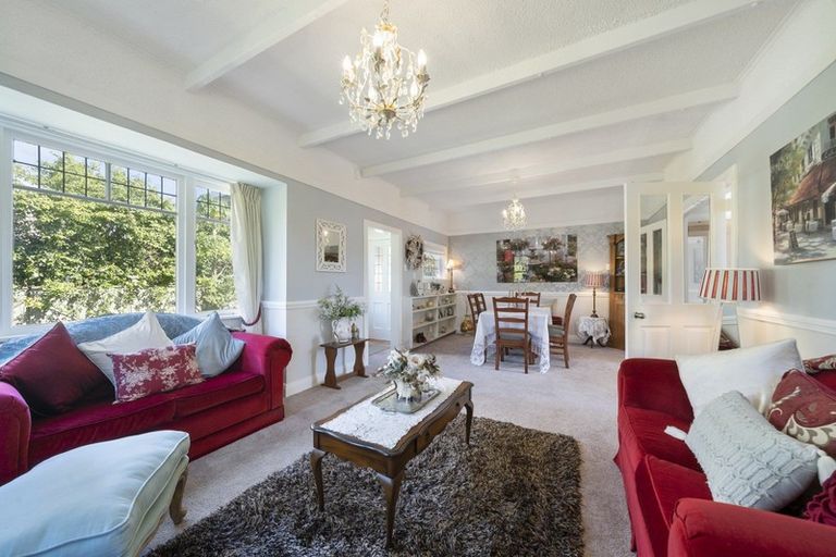 Photo of property in 339 Te Moana Road, Waikanae, 5036