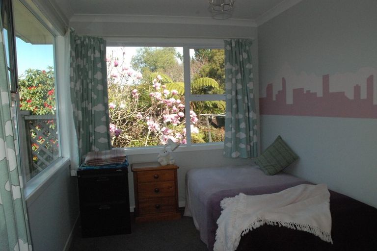 Photo of property in 196 Seaview Road, Westown, New Plymouth, 4310