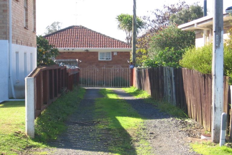 Photo of property in 51 Christmas Road, Manurewa, Auckland, 2102