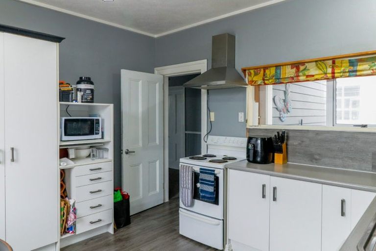 Photo of property in 37 Avenal Street, Avenal, Invercargill, 9810