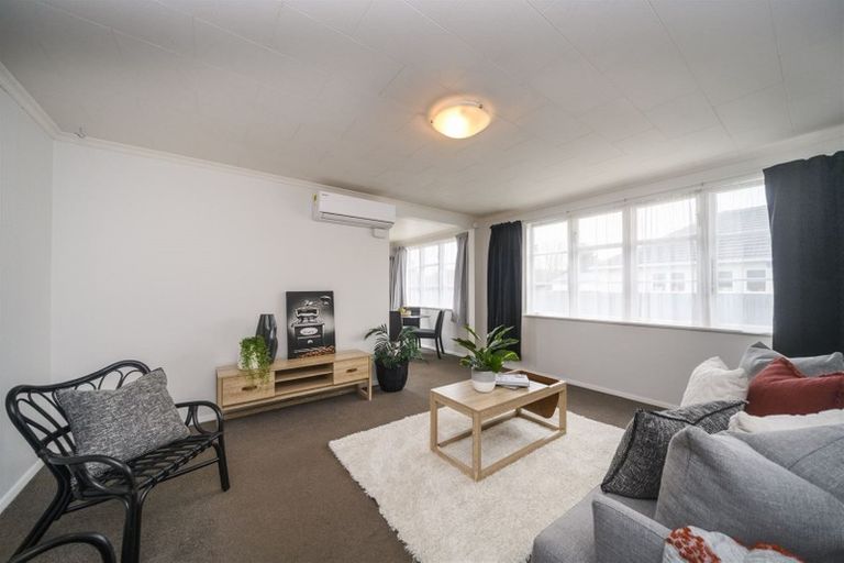 Photo of property in 129 Rangiora Avenue, Roslyn, Palmerston North, 4414