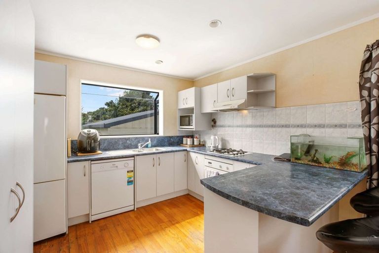 Photo of property in 35 Huia Street, Waiuku, 2123