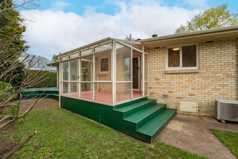 Photo of property in 28 Barrie Crescent, Silverdale, Hamilton, 3216