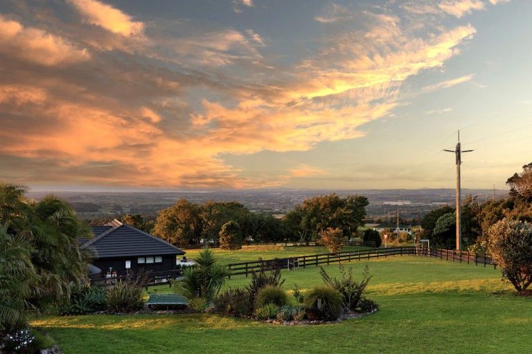 Photo of property in 90 Barber Road, Bombay, 2675