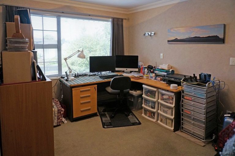 Photo of property in 16 Orkney Street, Waikiwi, Invercargill, 9810