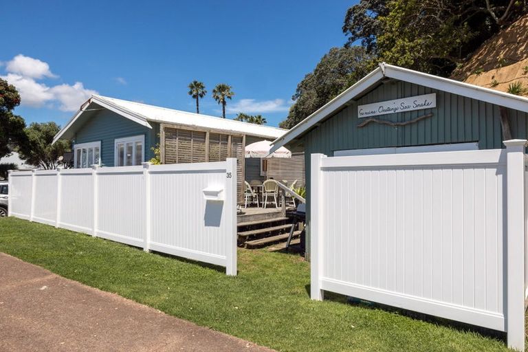 Photo of property in 35 The Strand, Onetangi, Waiheke Island, 1081