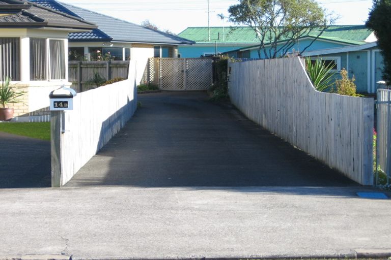 Photo of property in 14b Edward Avenue, Orewa, 0931