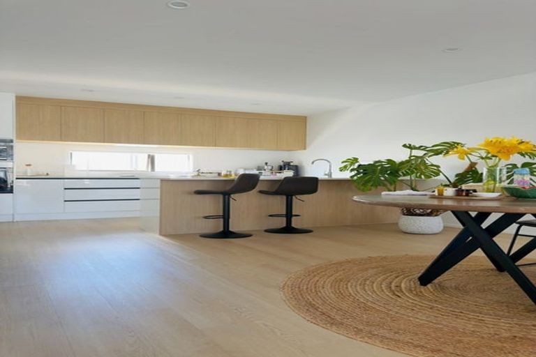 Photo of property in 6/1 Myrtle Street, Hutt Central, Lower Hutt, 5010