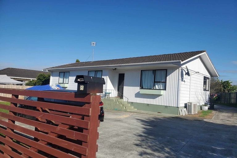 Photo of property in 8 Foxlaw Street, Randwick Park, Auckland, 2105