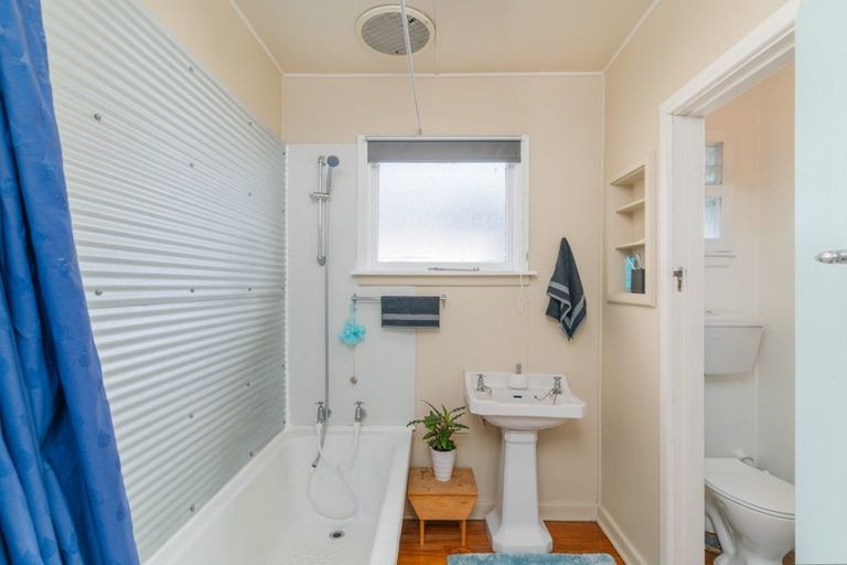 Photo of property in 1/130 Springs Road, Hornby, Christchurch, 8042