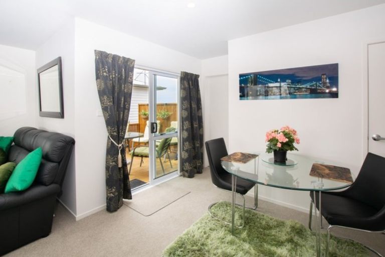 Photo of property in 11 Kamahi Crescent, Papamoa Beach, Papamoa, 3118