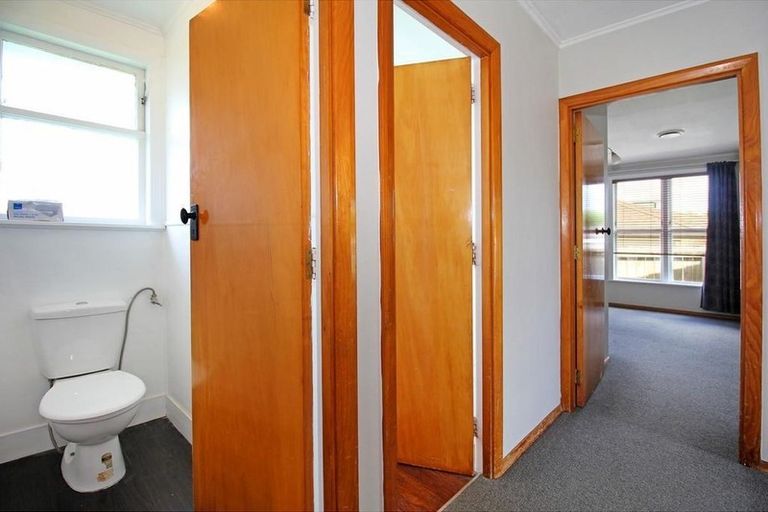 Photo of property in 69 Arimu Road, Papakura, 2110